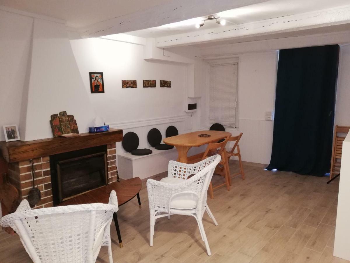 Apartamento Au Coeur De Tende Exterior foto